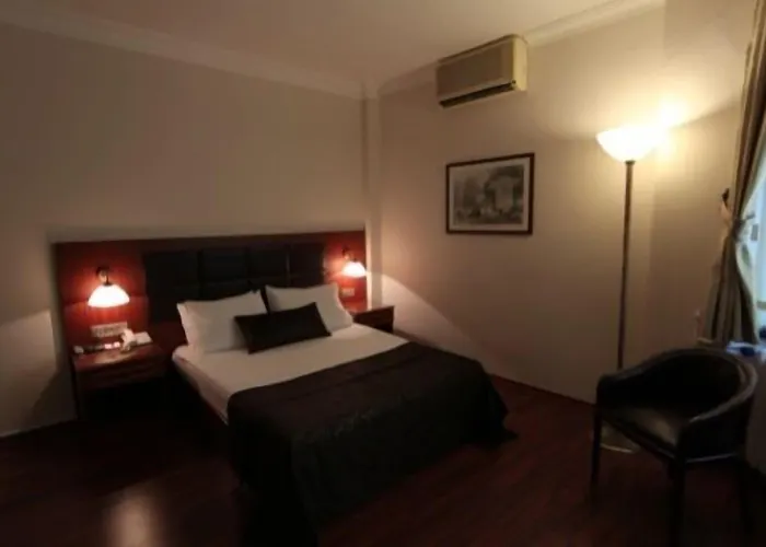 바르다르 팰리스 - 스페셜 카테고리 호텔