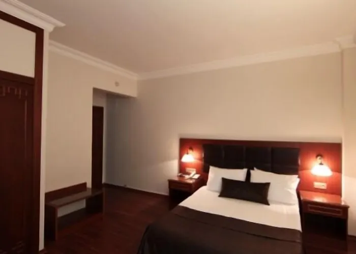 바르다르 팰리스 - 스페셜 카테고리 호텔