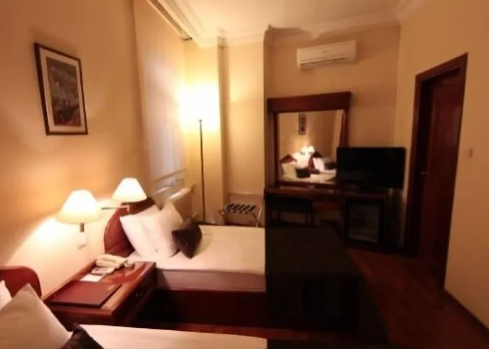 바르다르 팰리스 - 스페셜 카테고리 호텔 3*