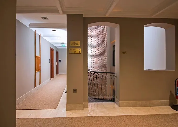 바르다르 팰리스 - 스페셜 카테고리