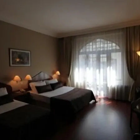 Vardar Palace - Special Category Szálloda 3*