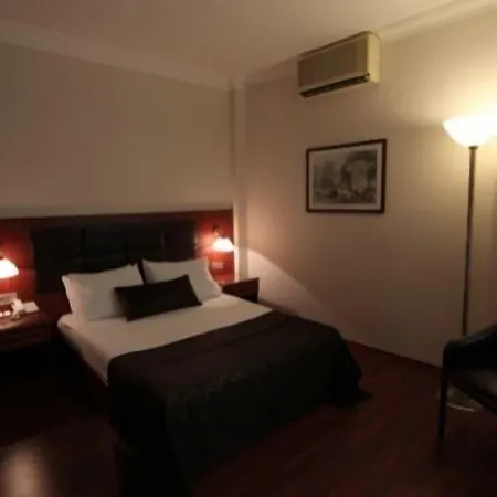 Vardar Palace - Special Category Hotell